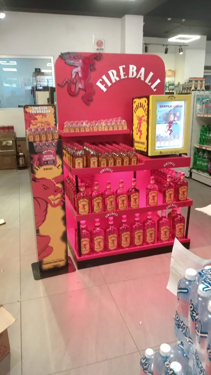 Exhibidores y Eventos - 4